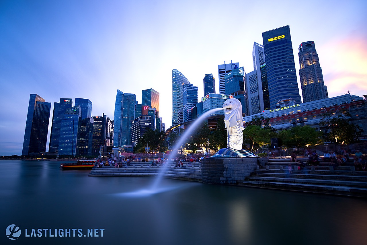 Spot 2: Shoot from Merlion Viewing Platform